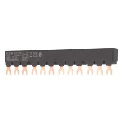 Three-phase commoning link, Circuit-breaker: 4, 18