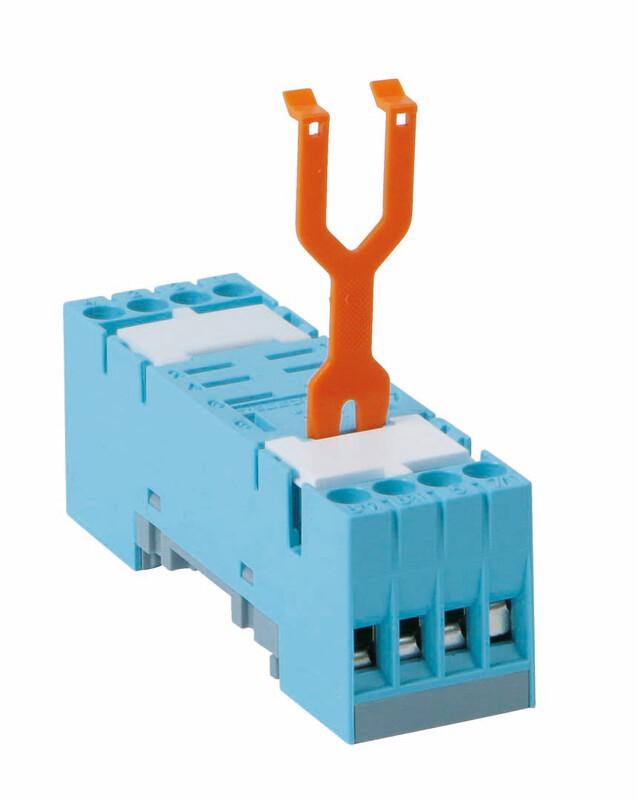SOCKET FOR QRC C7... 2-POLE